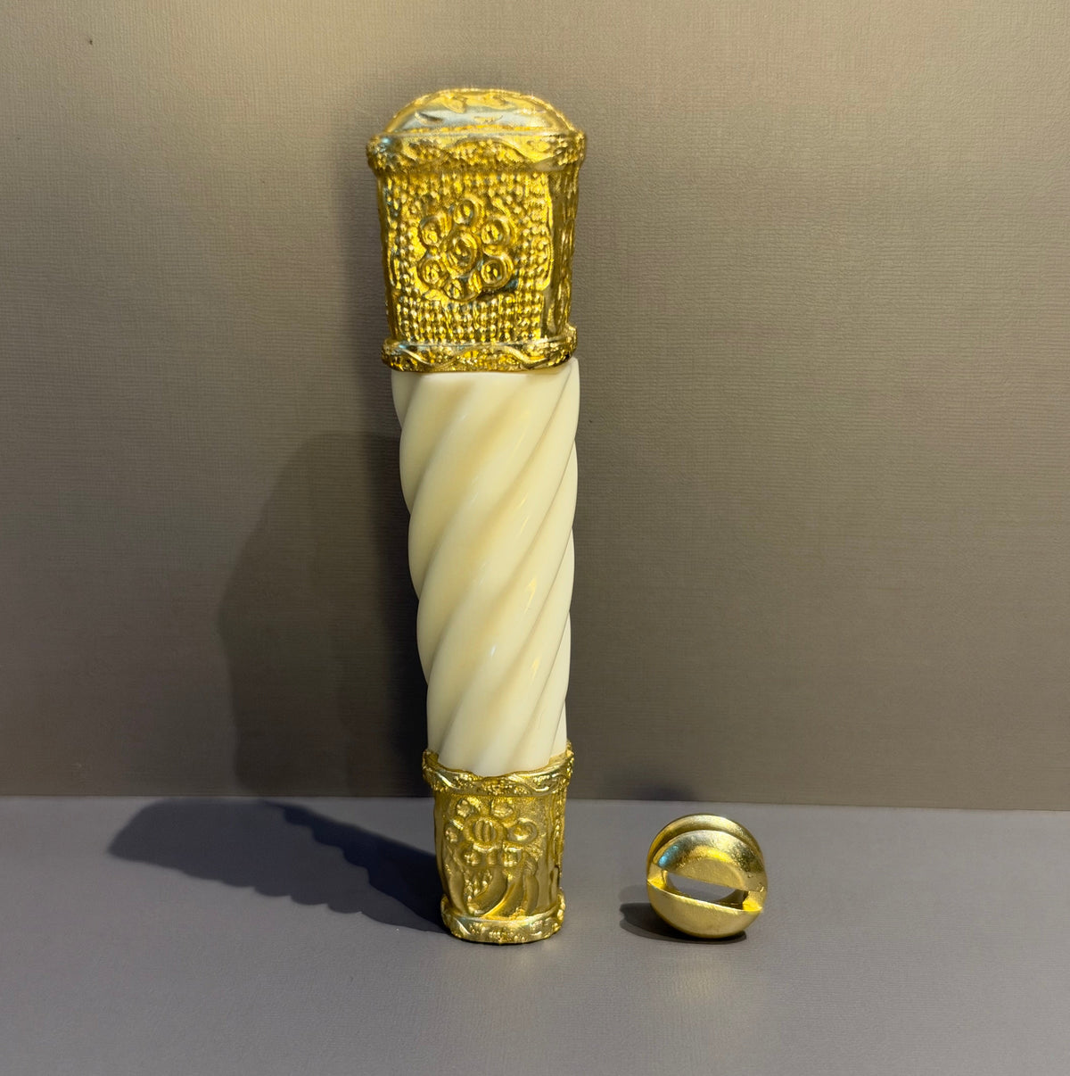 CABO TORNEADO FLORAL GOLD