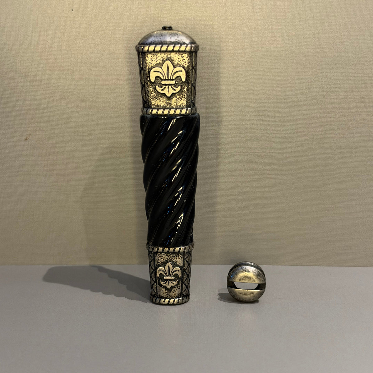 CABO BOLHA TORNEADO FLOR DE LIZ BLACK